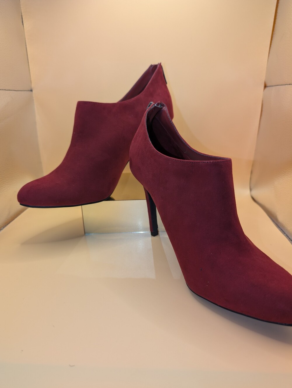 Women's Burgundy Suede Pointed Heel Booties